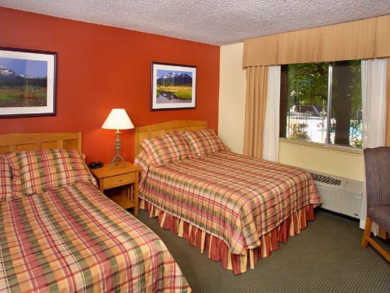 Best Western Plus Truckee-Tahoe Hotel Esterno foto