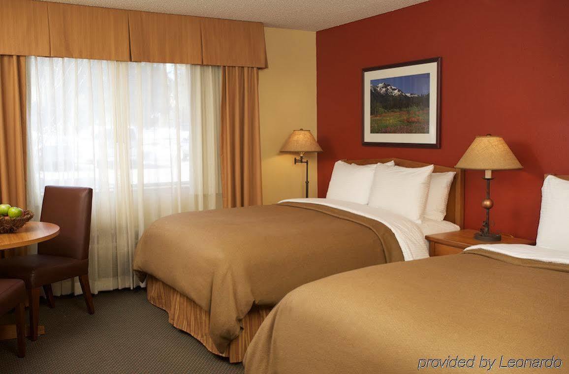 Best Western Plus Truckee-Tahoe Hotel Esterno foto